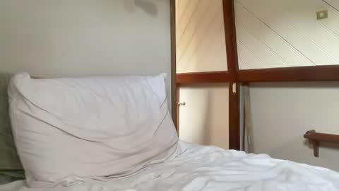 mati_m8 online show from July 2026 06:20:01 PM