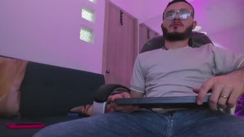 Snapshot of matia_zelvya chatting on June 2026 12:20:01 PM matia zelvya online show from June 2026 12:20:01 PM