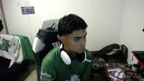 Snapshot of matias_bianco01 chatting on October 2025 05:05:01 AM matias online show from October 2025 05:05:01 AM