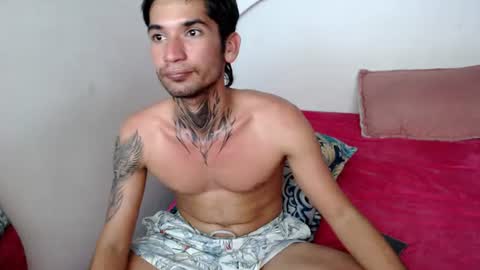 matias_johan333 online show from July 2026 09:50:02 PM