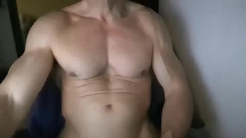 MatiasMatureMuscle online show from January 2026 11:52:02 PM