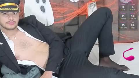 Snapshot of matiastowers chatting on October 2025 01:28:01 AM Matias Towers online show from October 2025 01:28:01 AM