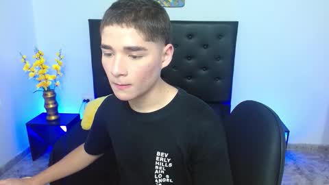 Mati online show from October 2025 08:17:01 PM