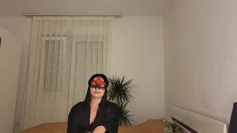 Snapshot of matilda_lewis chatting on December 2024 04:40:02 PM matilda lewis online show from December 2024 04:40:02 PM