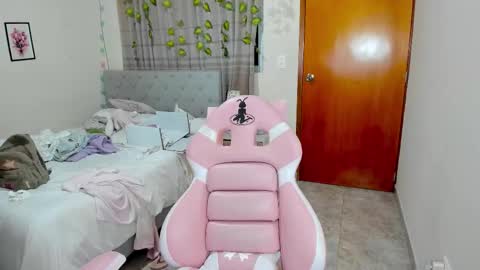 Daniela online show from December 2025 11:10:01 PM