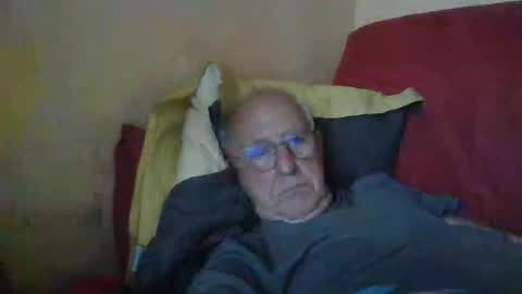 joyaam79 online show from April 2026 06:25:01 PM