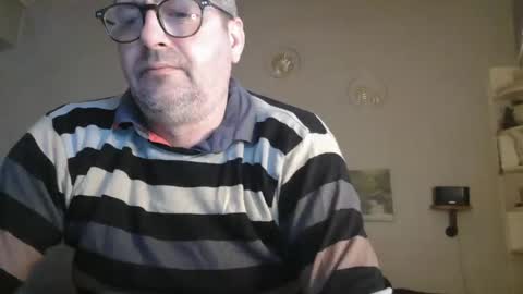 matrike1 online show from April 2026 04:12:02 PM