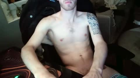 matt1q237916 online show from May 2026 01:01:02 AM