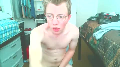 matt6101613933 online show from April 2026 07:15:01 PM