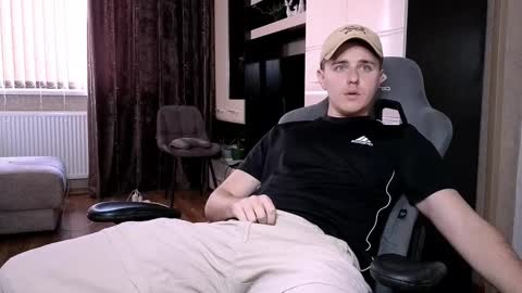 Snapshot of matt_aniston chatting on February 2025 09:31:02 AM Matt online show from February 2025 09:31:02 AM