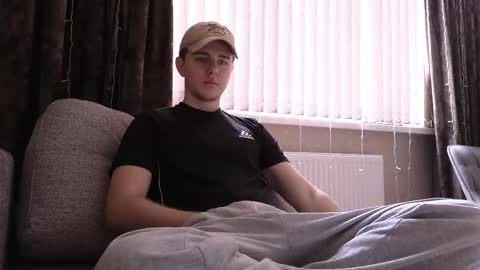 Snapshot of matt_aniston chatting on March 2025 09:40:01 AM Matt online show from March 2025 09:40:01 AM