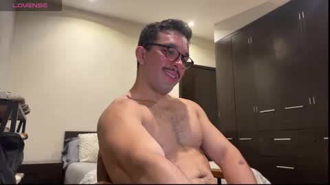 Snapshot of matt_artim chatting on November 2025 12:55:01 AM The Matt Leon online show from November 2025 12:55:01 AM