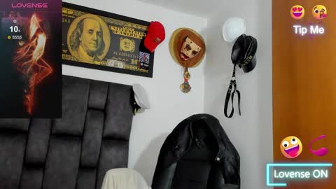 matt rodriguez92 online show from May 2026 09:25:02 AM