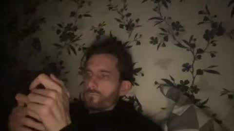 Snapshot of mattcarta chatting on December 2025 01:01:02 AM mattcarta online show from December 2025 01:01:02 AM