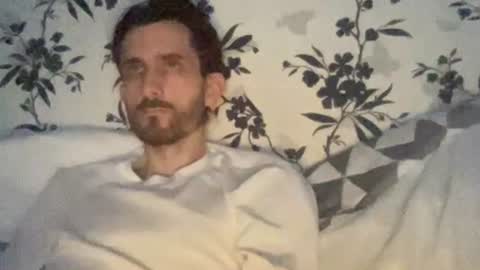 Snapshot of mattcarta chatting on December 2025 05:32:01 PM mattcarta online show from December 2025 05:32:01 PM