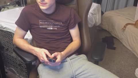 Matt Cash online show from November 2025 02:11:01 AM