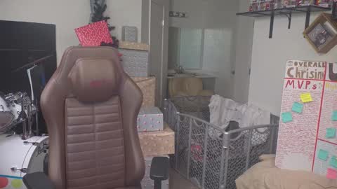 Matt Cash online show from December 2025 02:07:02 AM