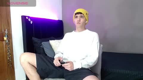 ---Matteo--- online show from March 2026 02:52:02 AM