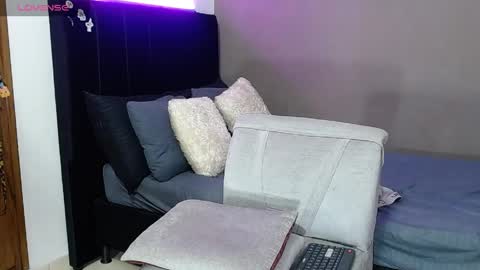 ---Matteo--- online show from April 2026 06:19:01 AM