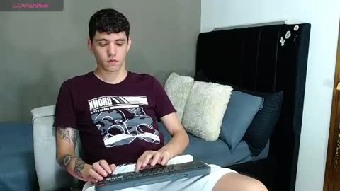 Snapshot of matteo12_ chatting on May 2026 11:20:01 PM ---Matteo--- online show from May 2026 11:20:01 PM