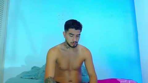 Snapshot of matteo_rreal chatting on December 2025 02:24:01 PM MATTEO online show from December 2025 02:24:01 PM