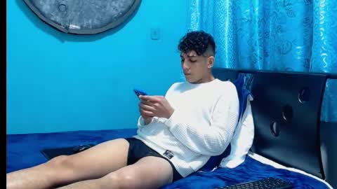 matthew_hawk19 online show from February 2025 10:23:02 PM