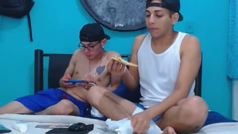 matthew_hawk19 online show from February 2025 02:33:02 AM