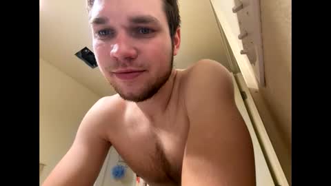 Snapshot of matthew_zzz chatting on January 2026 02:04:01 AM matthew_zzz online show from January 2026 02:04:01 AM