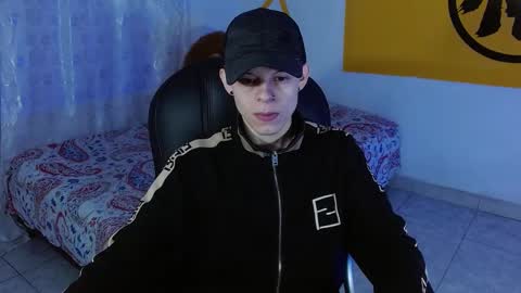 Snapshot of matthewboy_ chatting on December 2024 12:51:02 PM MatthewBoy online show from December 2024 12:51:02 PM