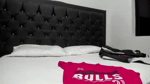 Snapshot of matthewcullenn chatting on December 2025 06:29:02 AM Matthew online show from December 2025 06:29:02 AM