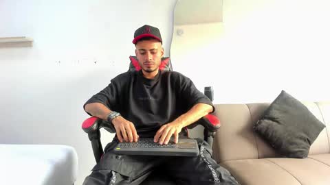 Snapshot of matthewcullenn chatting on January 2026 05:58:02 PM Matthew online show from January 2026 05:58:02 PM