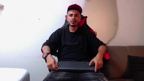 Snapshot of matthewcullenn chatting on January 2026 11:54:02 PM Matthew online show from January 2026 11:54:02 PM