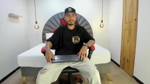 Snapshot of matthewcullenn chatting on January 2026 08:34:02 PM Matthew online show from January 2026 08:34:02 PM