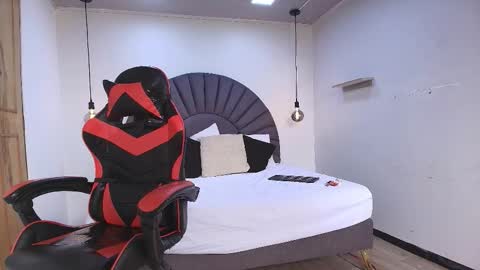 Snapshot of matthewcullenn chatting on February 2026 07:07:01 PM Matthew online show from February 2026 07:07:01 PM