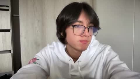 Matti Mendez online show from June 2026 07:42:01 PM