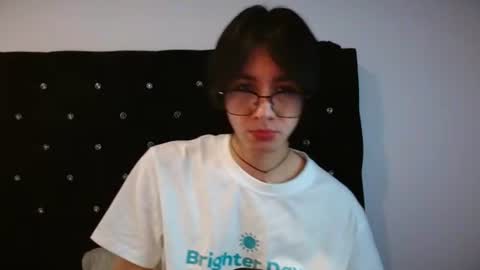 Matti Mendez online show from July 2026 05:04:02 PM