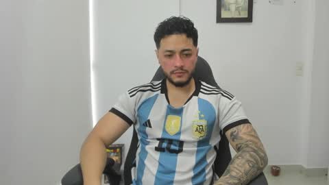 Snapshot of mattia_dupont chatting on April 2026 09:37:01 PM Mattias online show from April 2026 09:37:01 PM