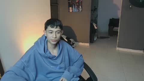 mattias     online show from February 2025 01:47:02 AM