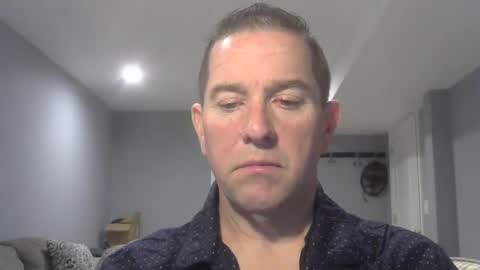 mattlikestoplay online show from March 2026 06:36:01 PM