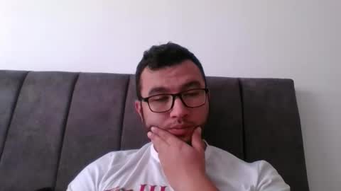 Snapshot of mattz92 chatting on March 2026 02:43:01 PM mattz92 online show from March 2026 02:43:01 PM