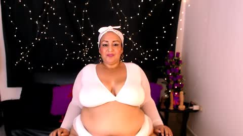 Snapshot of mature_bigtitx chatting on April 2026 04:01:01 AM Daniella online show from April 2026 04:01:01 AM