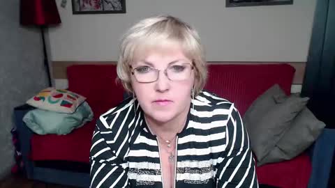 Lana online show from September 2025 08:24:01 AM