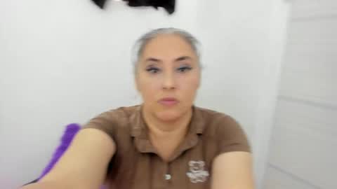 danna mature online show from February 2026 12:15:01 PM