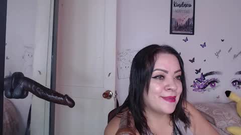 Snapshot of mature_liaa chatting on March 2026 03:28:01 PM Mature liaa online show from March 2026 03:28:01 PM