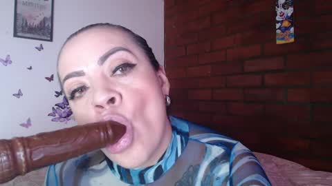 Snapshot of mature_liaa chatting on March 2026 12:27:02 PM Mature liaa online show from March 2026 12:27:02 PM