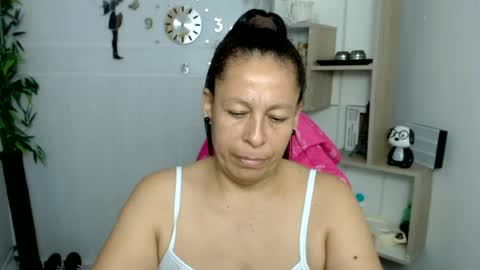 Martina online show from July 2026 09:57:01 AM