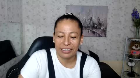 Martina online show from July 2026 10:00:01 PM