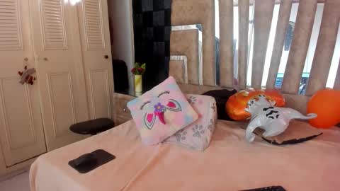 Sexy Hot Mature Sophy online show from October 2025 03:22:02 PM