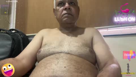 Snapshot of maturedman_44 chatting on September 2025 01:00:01 AM DEV online show from September 2025 01:00:01 AM