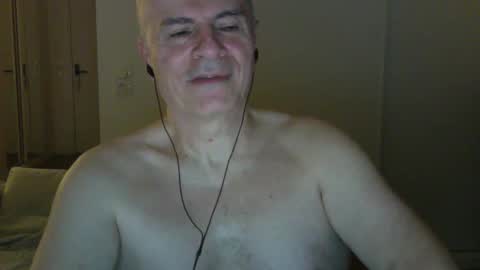 Snapshot of maturehotman chatting on February 2025 05:41:01 AM maturehotman online show from February 2025 05:41:01 AM